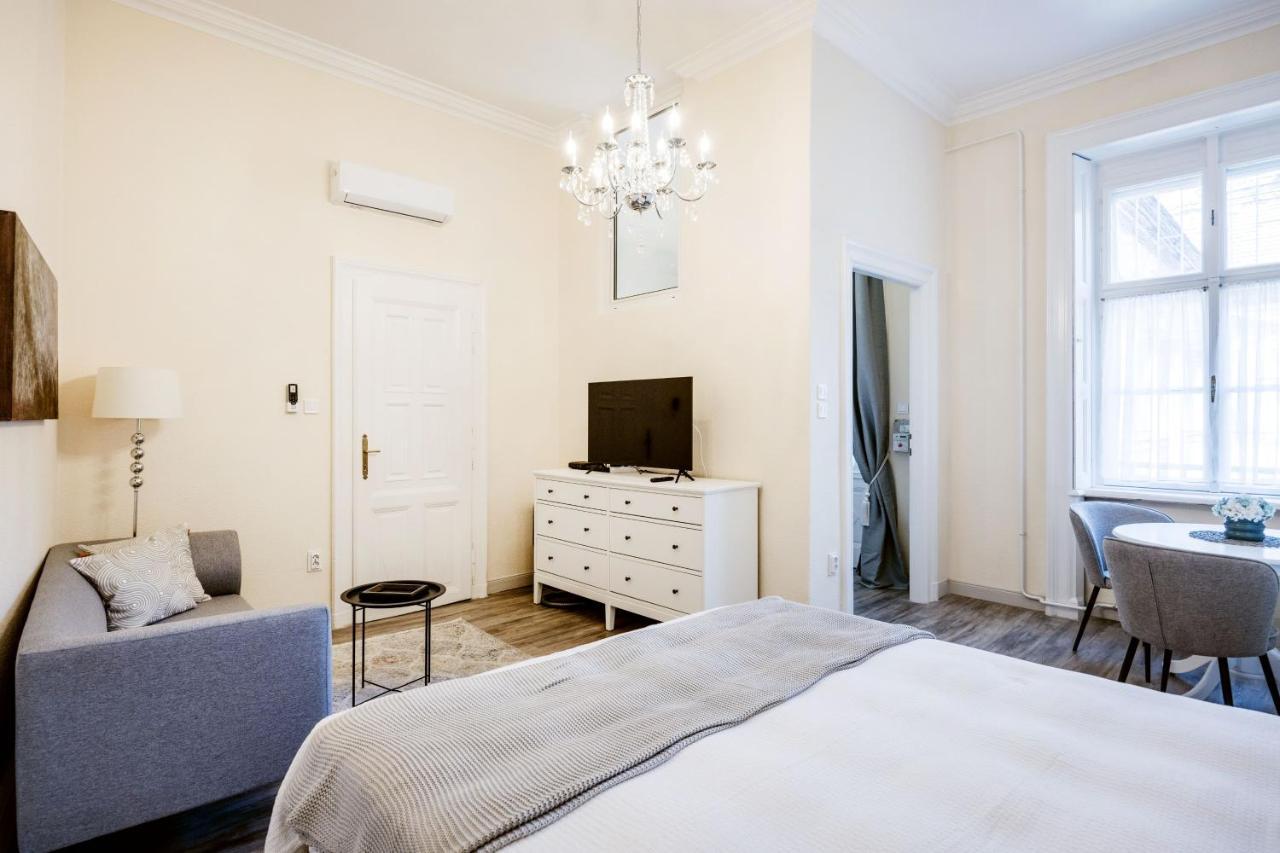 Andrassy 13 Center Apartment Budapest Eksteriør billede
